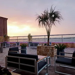 زيارة الفندق