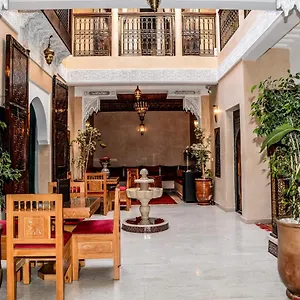 زيارة الفندق
